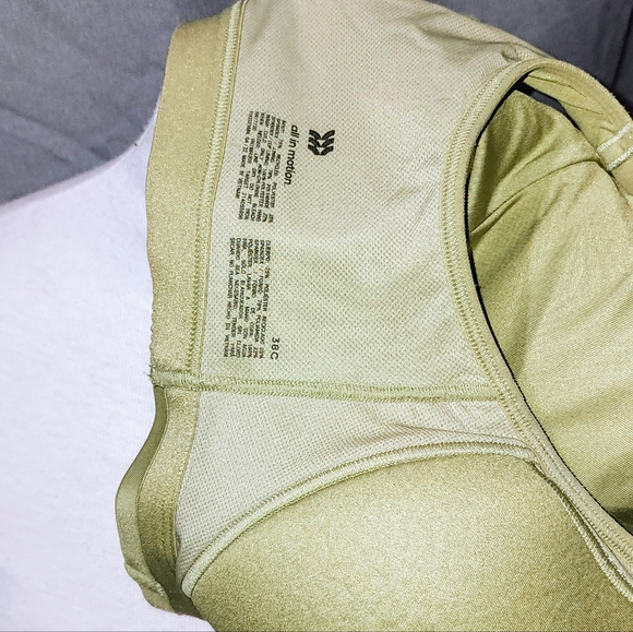 2 All In Motion womens zip front sport Bras size 38c - Picture 5 of 10